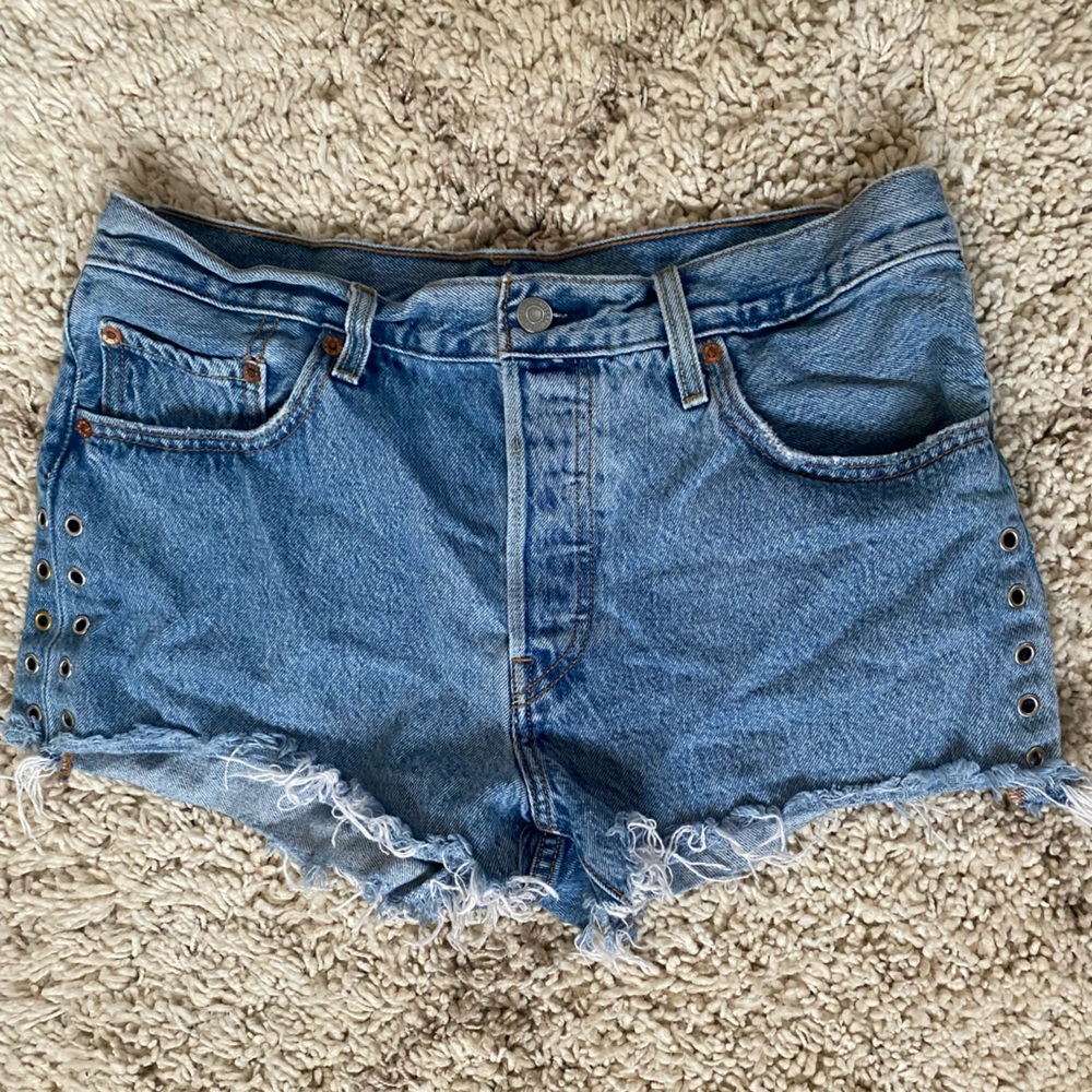 Levi’s denim shorts